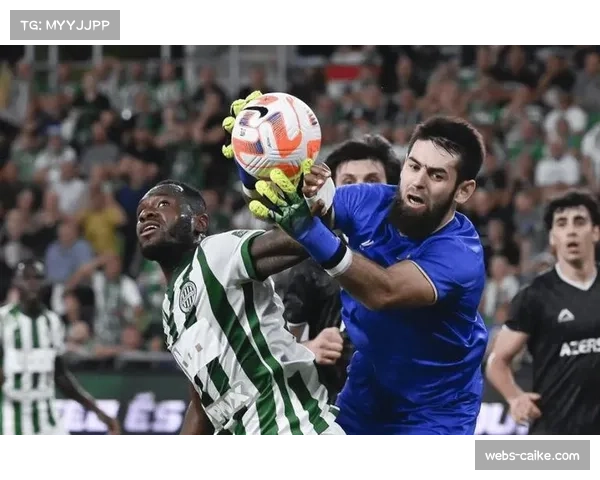 欧联杯焦点战：利物浦客场挑战本菲卡，萨拉赫迎战旧主